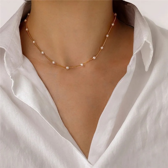 3/$35 Minimalist Pearl and Gold Chain Choker Necklace Dainty Jewelry Women - Picture 1 of 5